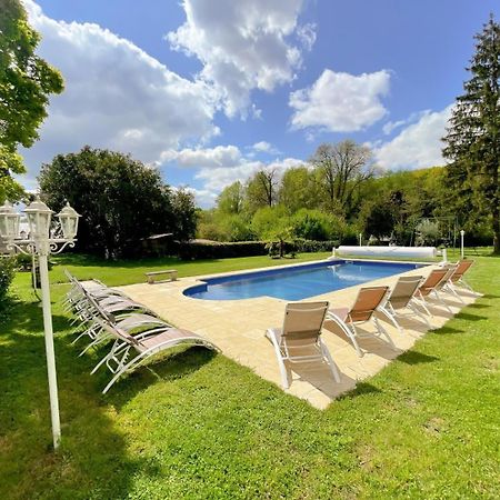 Le Domaine Du Cerf - Gites, Nature Et Spa サン・トゥアン・レ・ヴィーニュ エクステリア 写真